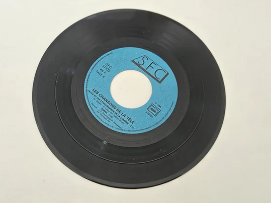 45T 4 Chansons avec tes Copains de la Télé Vol. 3 Dessins Animés TV – Vinyle 7" – Image 4