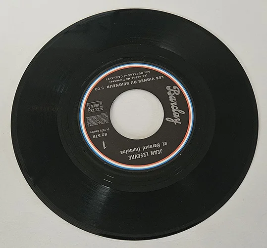 45T Jean Lefebvre – Les Vignes du Seigneur – Vinyle 7" – Chanson Humoristique – Cinéma Français – Image 3