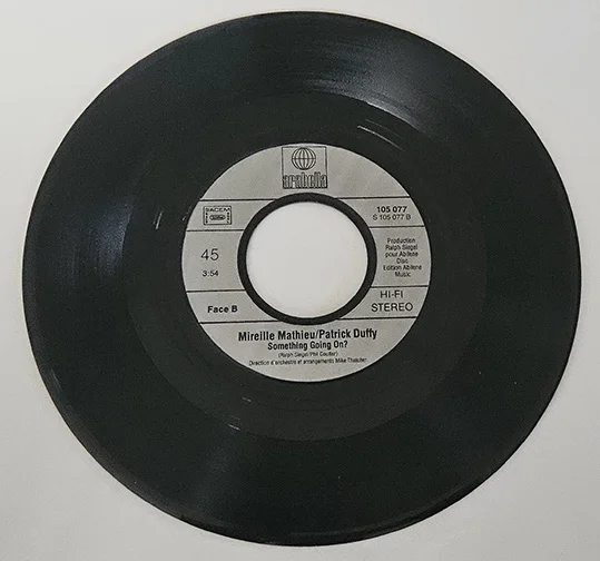 45T Patrick Duffy & Mireille Mathieu – Together We Are Strong – Vinyle 7" Single – 1983 – Image 5
