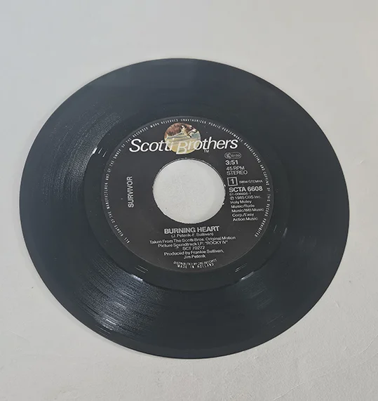 45T Survivor – Burning Heart – Rocky IV Bande Originale Soundtrack Vinyle 45 Tours 1985 – Image 3